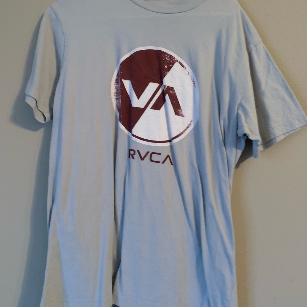 men’s RVCA shirt